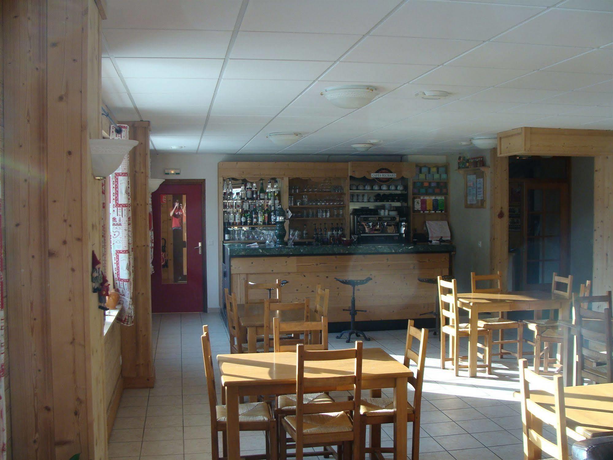 Hotel Restaurant L'Outa Termignon Exterior photo